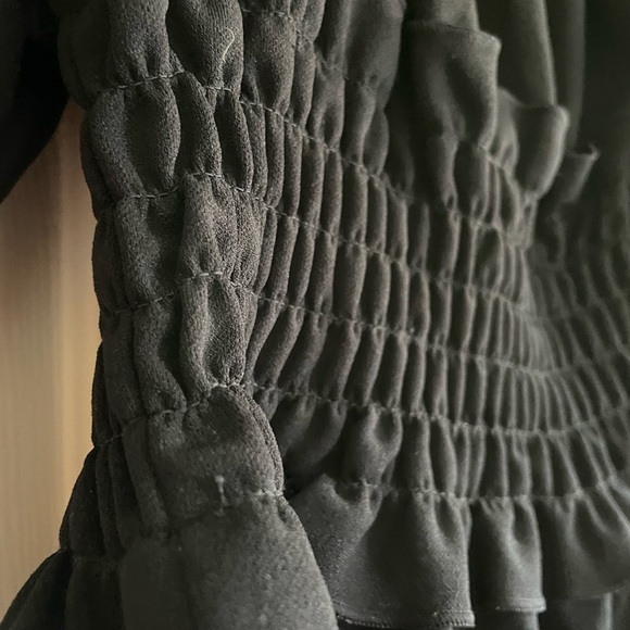 Cute medium top bought it in Japan. Medium size - Picture 3 of 4